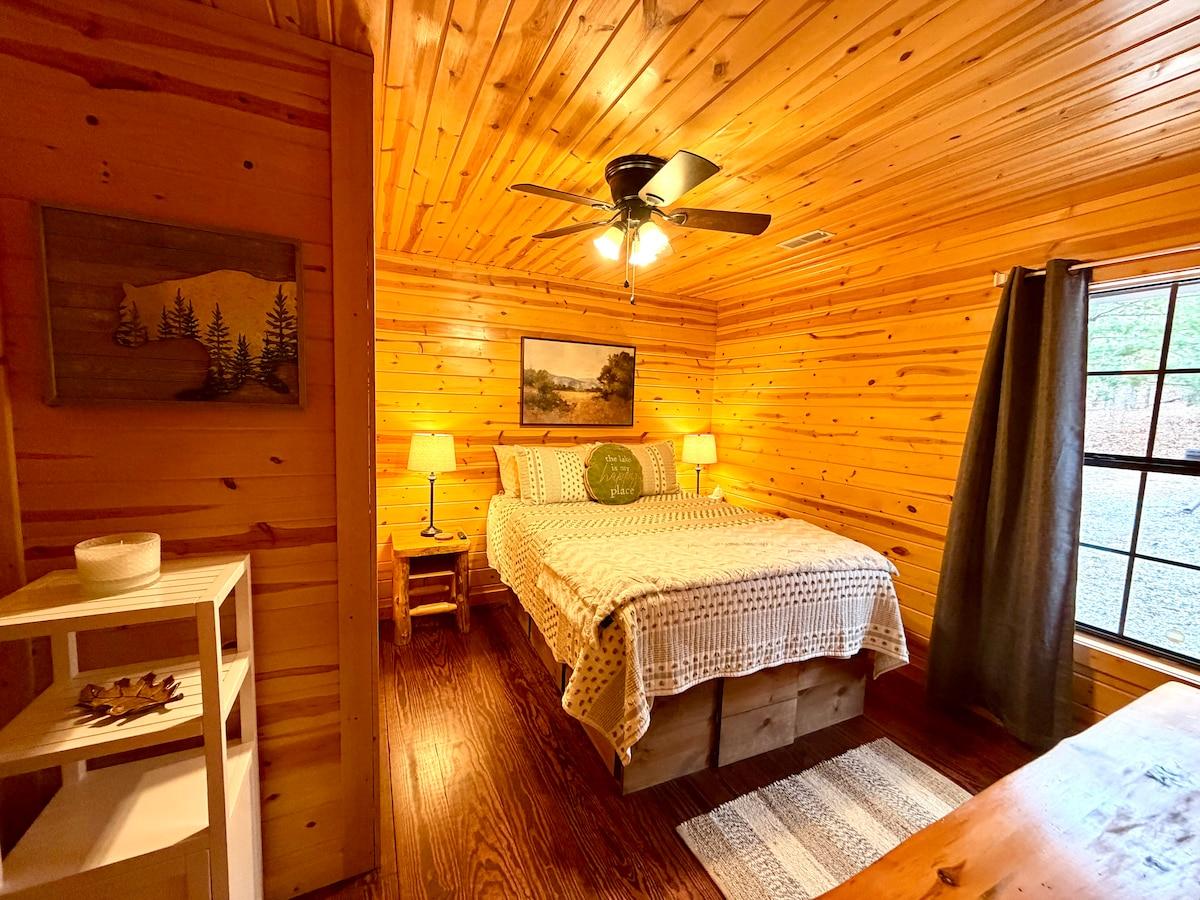 Little Lake Retreat
