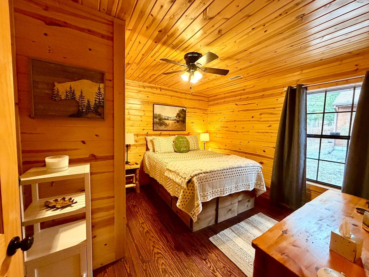 Little Lake Retreat