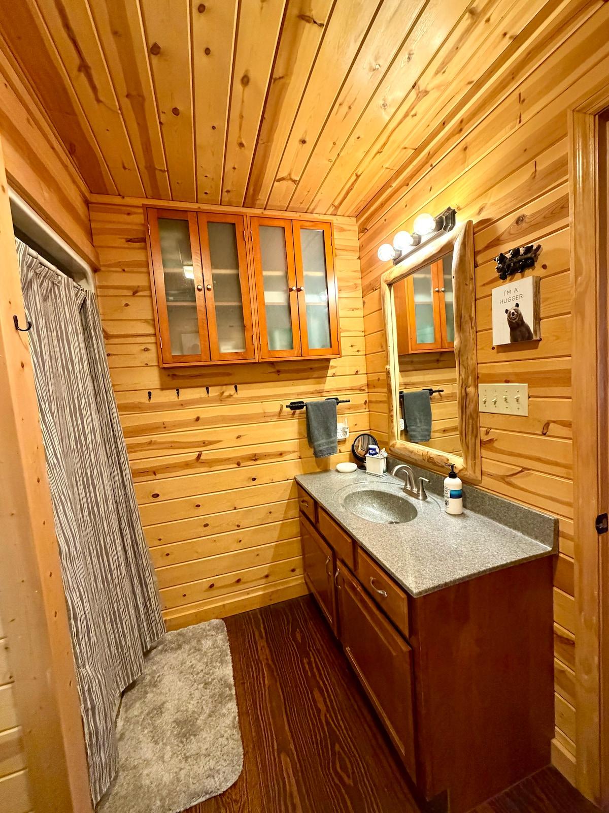 Little Lake Retreat