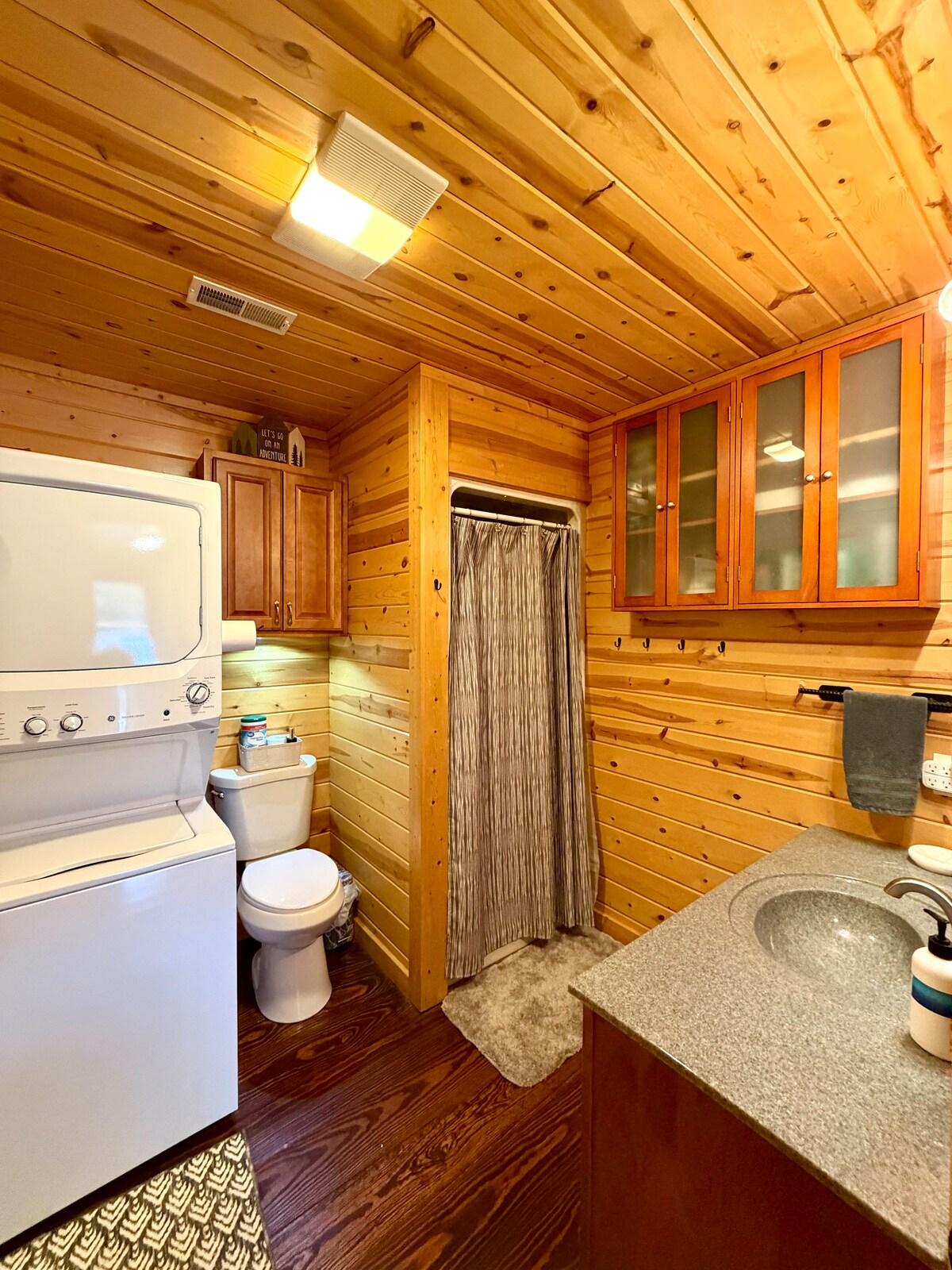 Little Lake Retreat