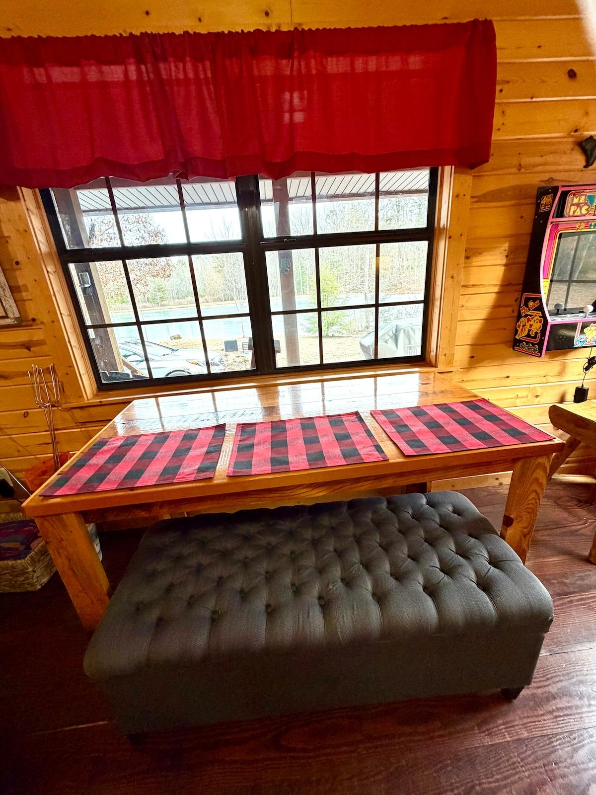 Little Lake Retreat
