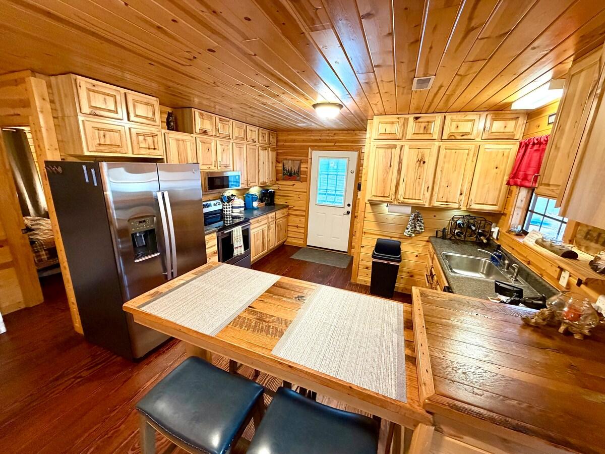 Little Lake Retreat