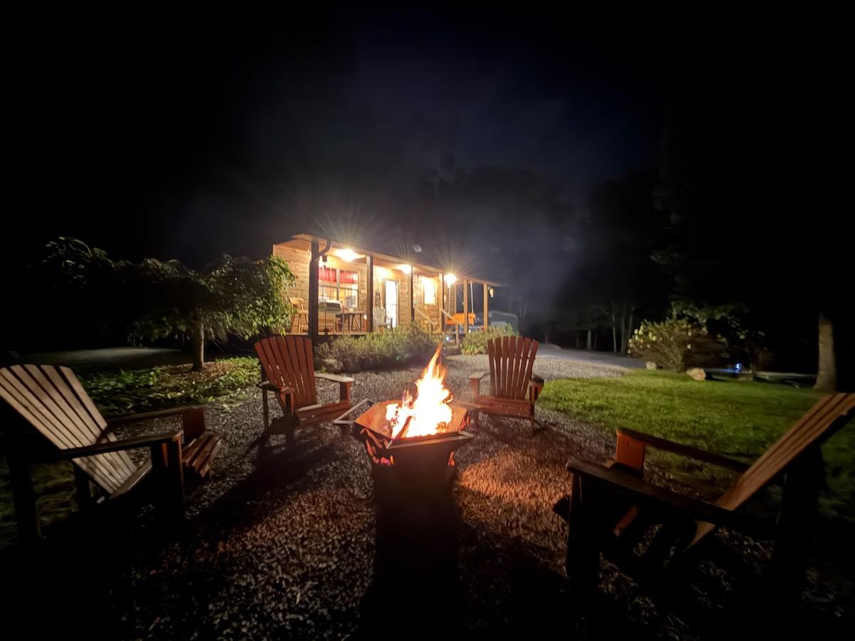 Little Lake Retreat
