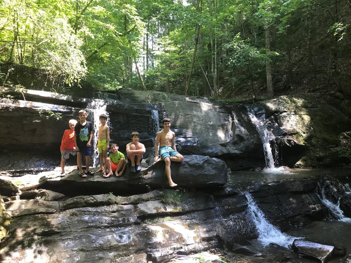 Allegheny Falls Mountain Escape #1