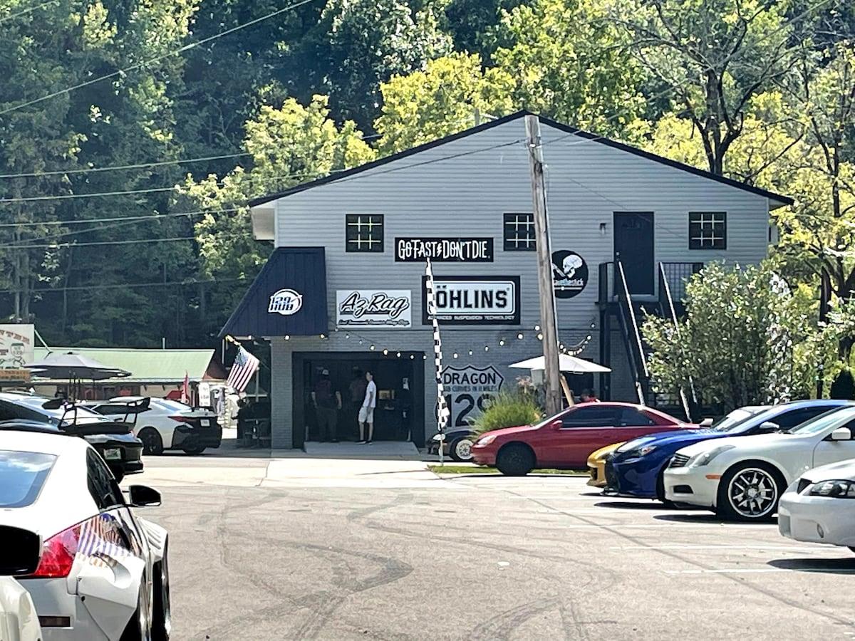 Allegheny Falls Mountain Escape #1