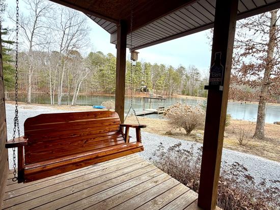 Little Lake Retreat