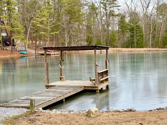 Little Lake Retreat
