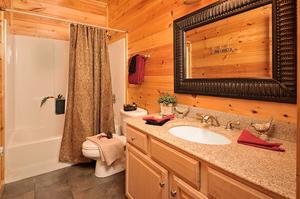 Laurel Lodge