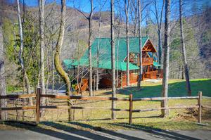 Laurel Lodge