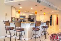 KITCHEN BAR
