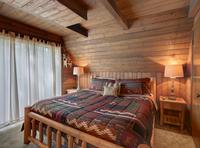 BEDROOM 2 (MAIN LEVEL)