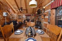 DINING TABLE / MAIN AREA