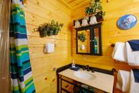 ALPINE LODGE