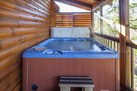 HOT TUB - MAIN LEVEL BACK DECK (SCREENED) HOT TUB - MAIN LEVEL BACK DECK (SCREENED)