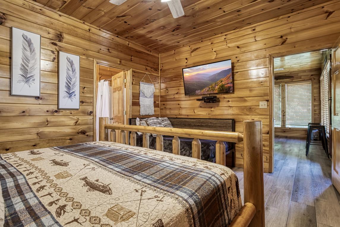 Cozy Bear Lodge 