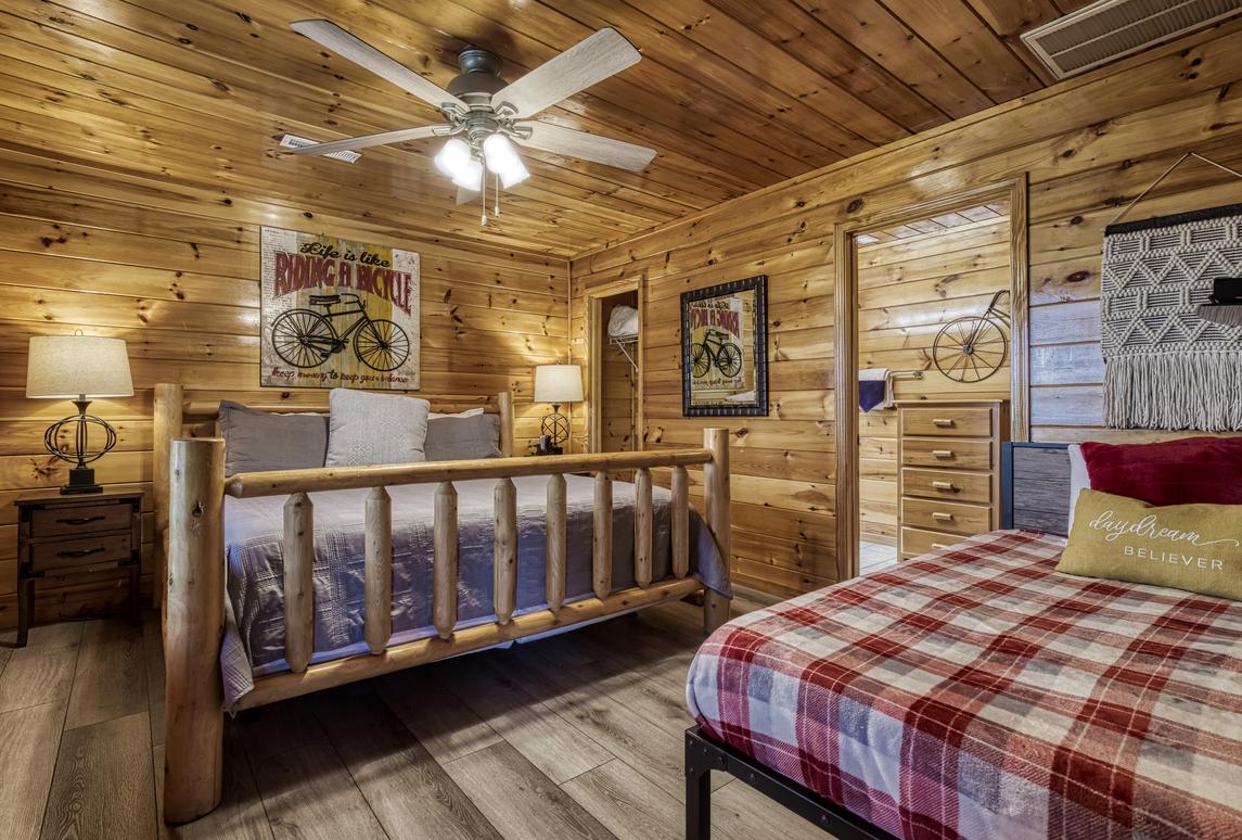 Cozy Bear Lodge 