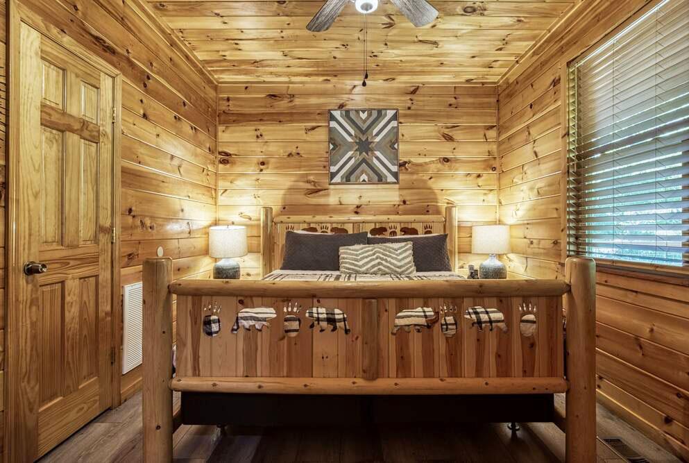 Cozy Bear Lodge 