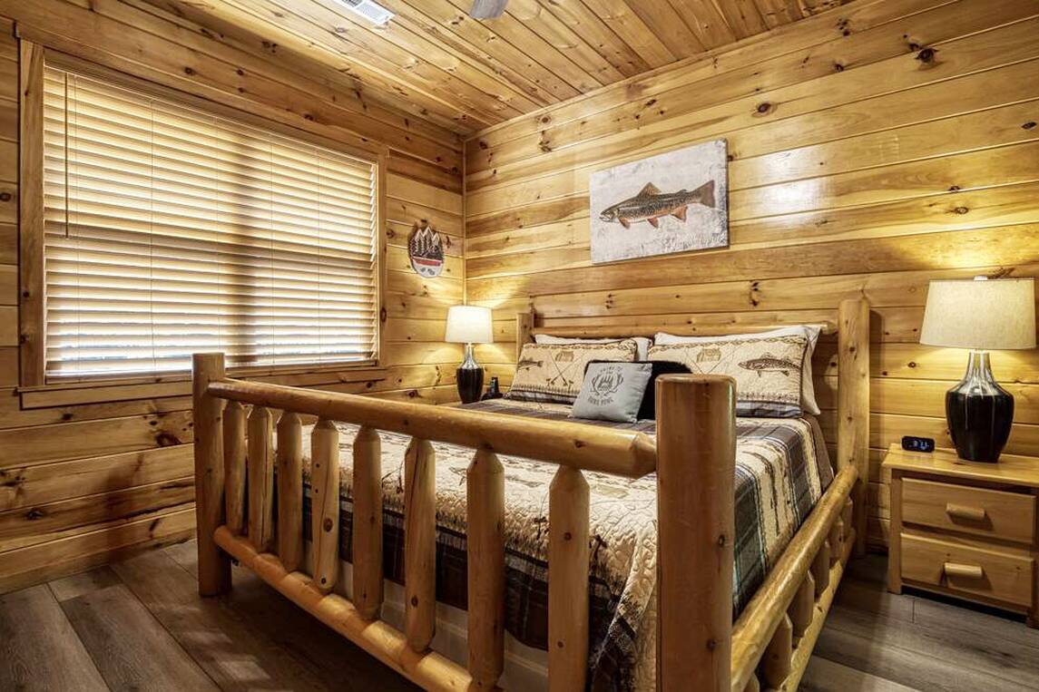 Cozy Bear Lodge 
