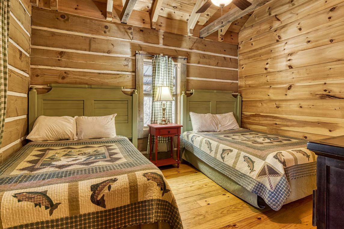 Angler's Ridge Log Cabin - New Listing