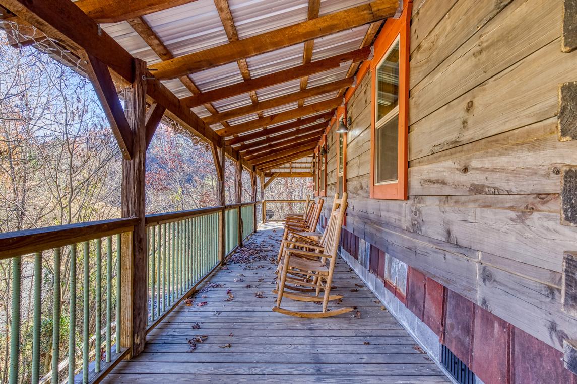 Angler's Ridge Log Cabin - New Listing