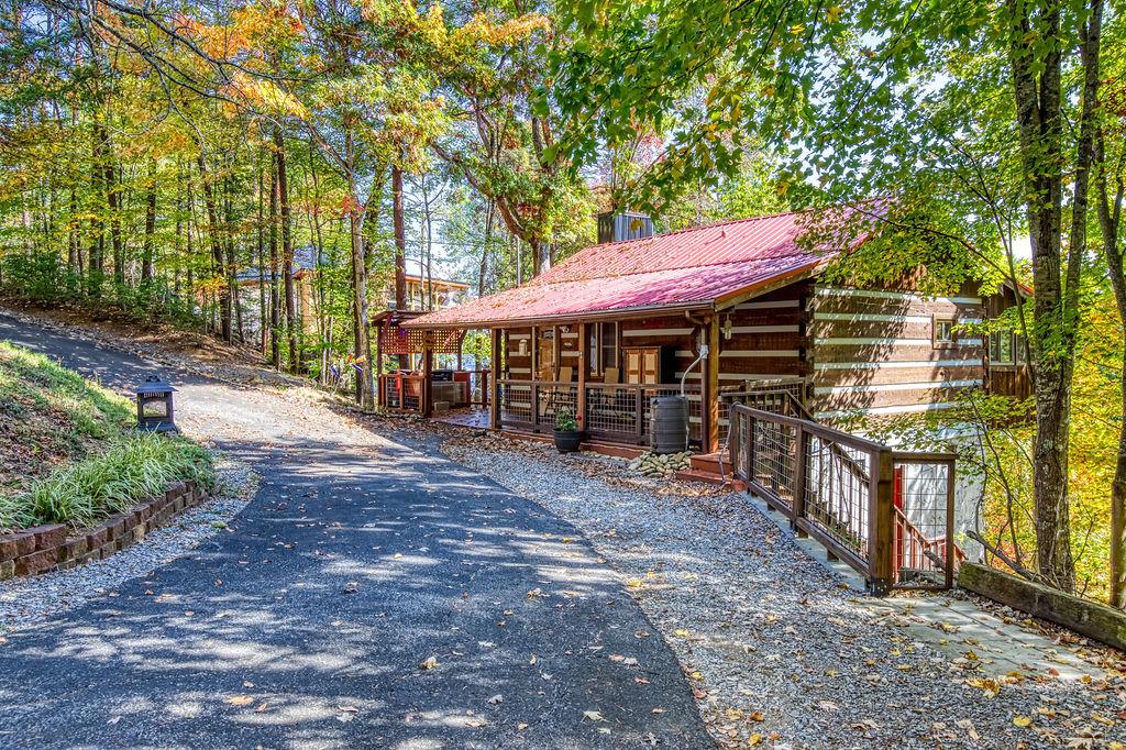 A Timber Hideaway - New Listing