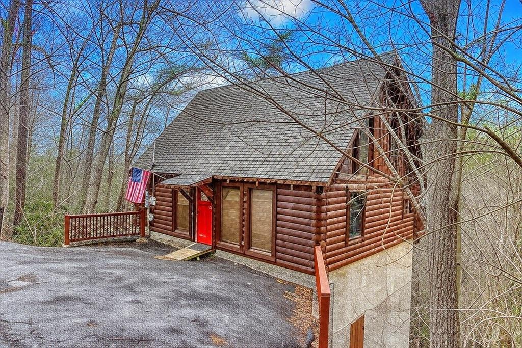 Bucky's Bungalow 
