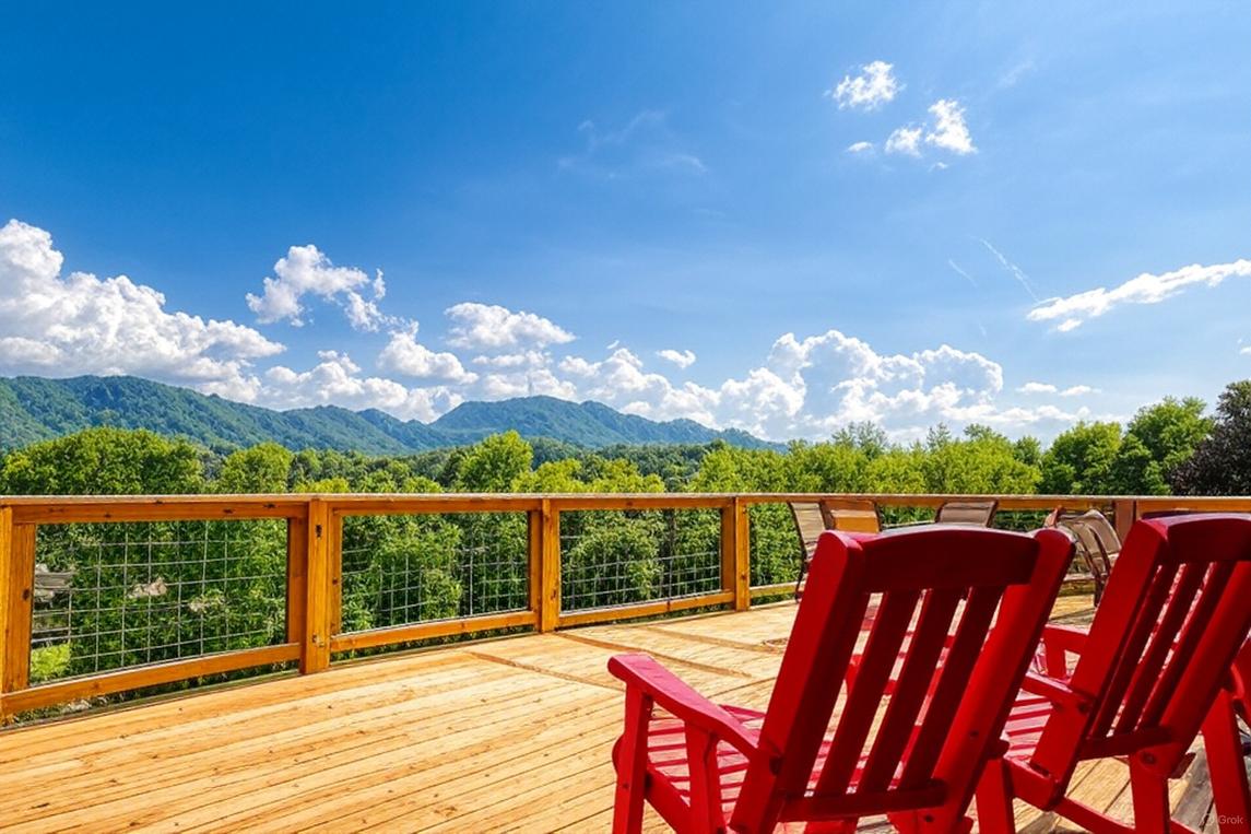 Riverside Mountain Retreat 