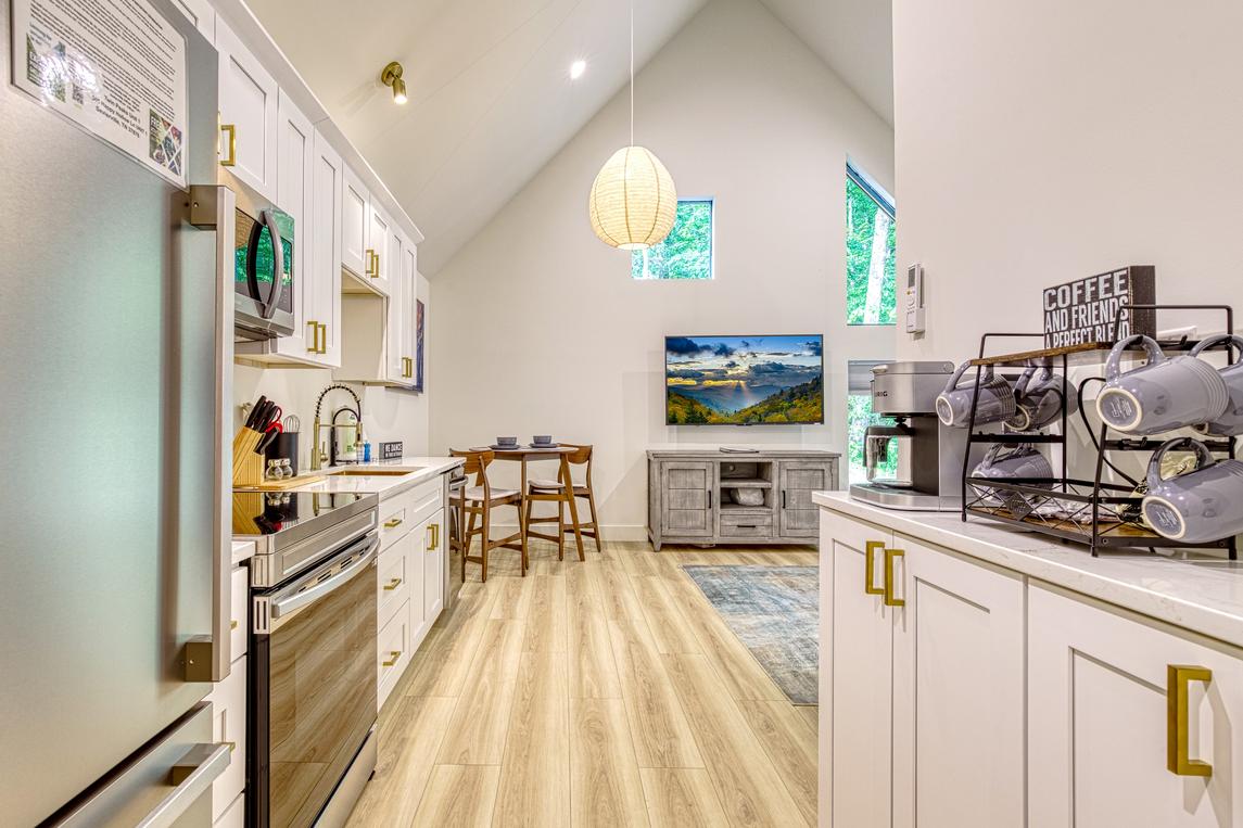 Twin Peaks Unit 1 - New Listing