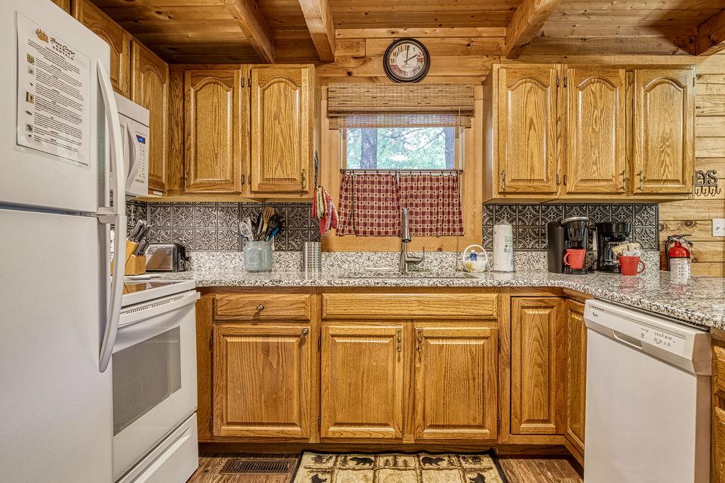 Hidden Mountain Dream - New Listing
