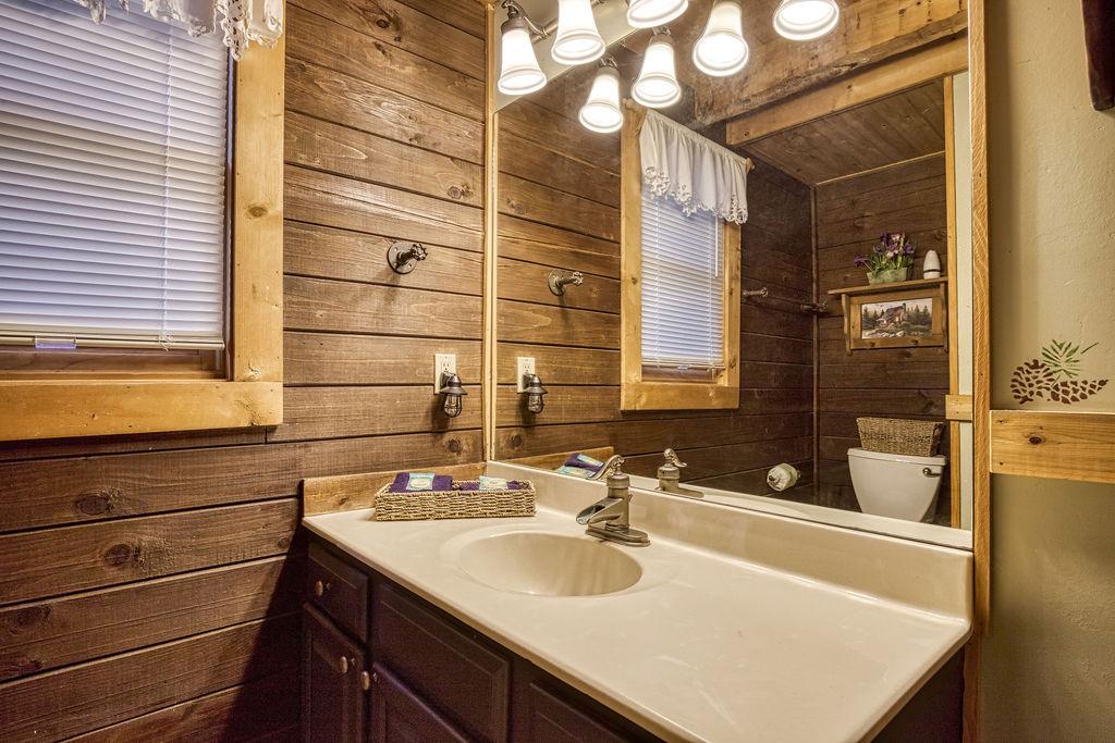 Hidden Mountain Dream - New Listing