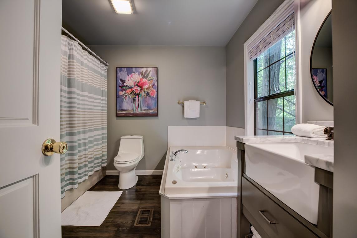 Fishin Frenzy Funhouse - New Listing 