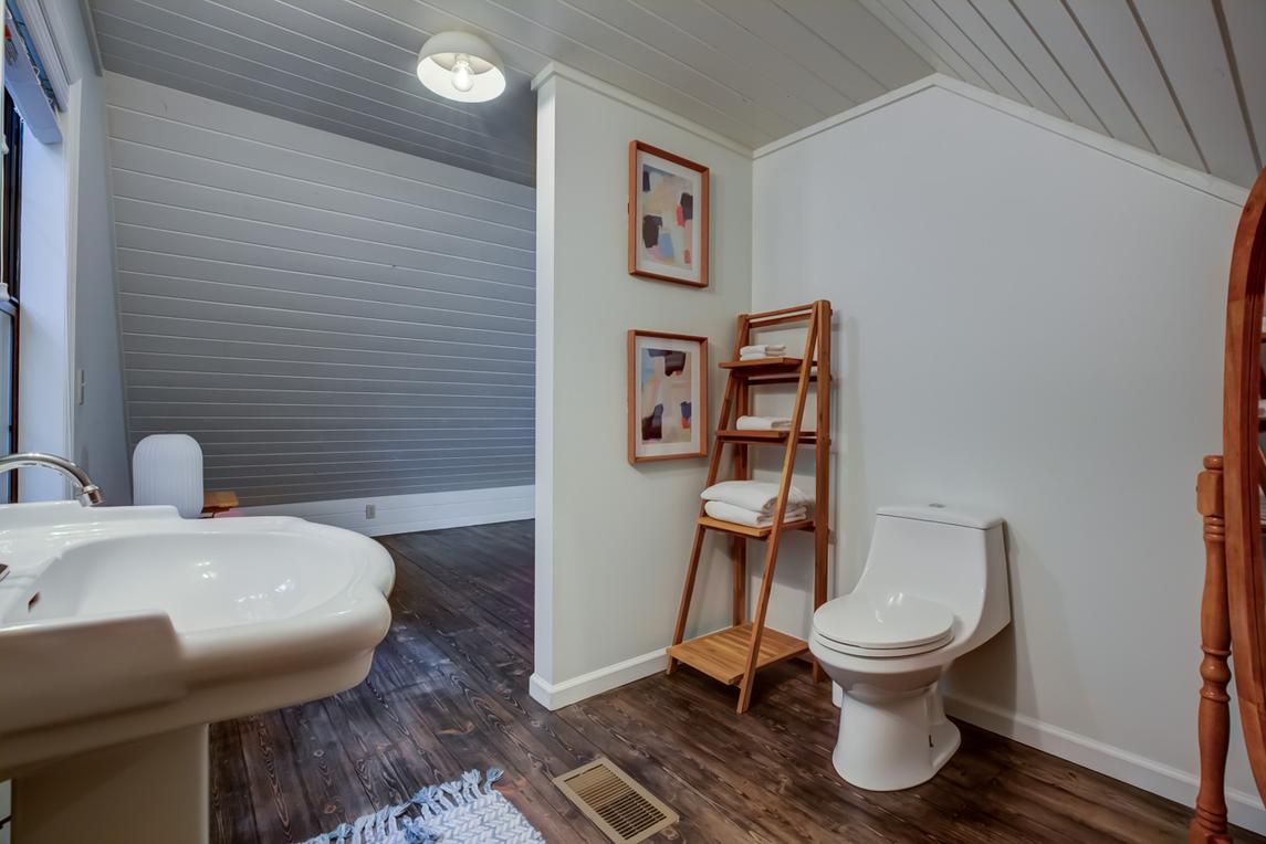 Fishin Frenzy Funhouse - New Listing 