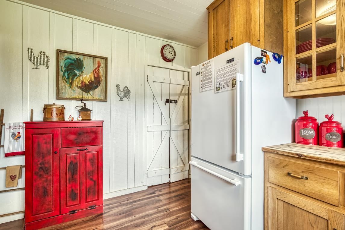 Valley View Farmhouse - New Listing