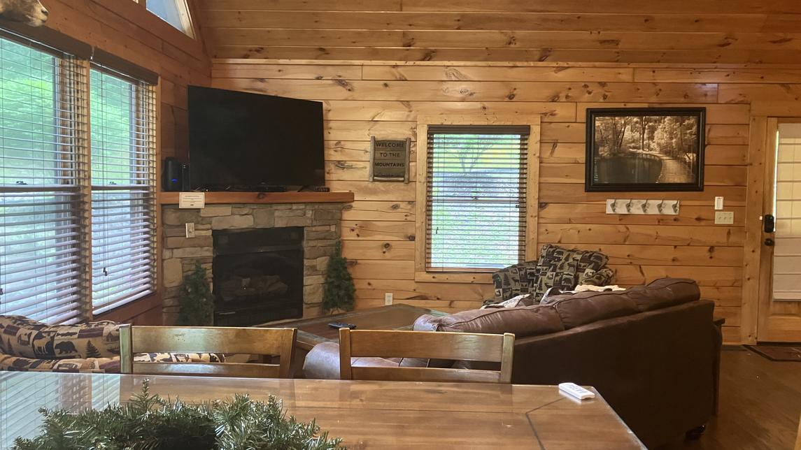 Smoky Mountain Escape - New Listing