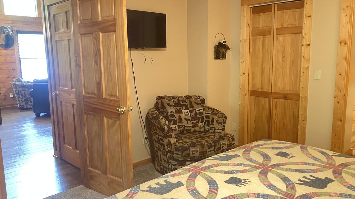 Smoky Mountain Escape - New Listing