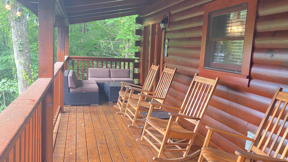 Smoky Mountain Escape - New Listing