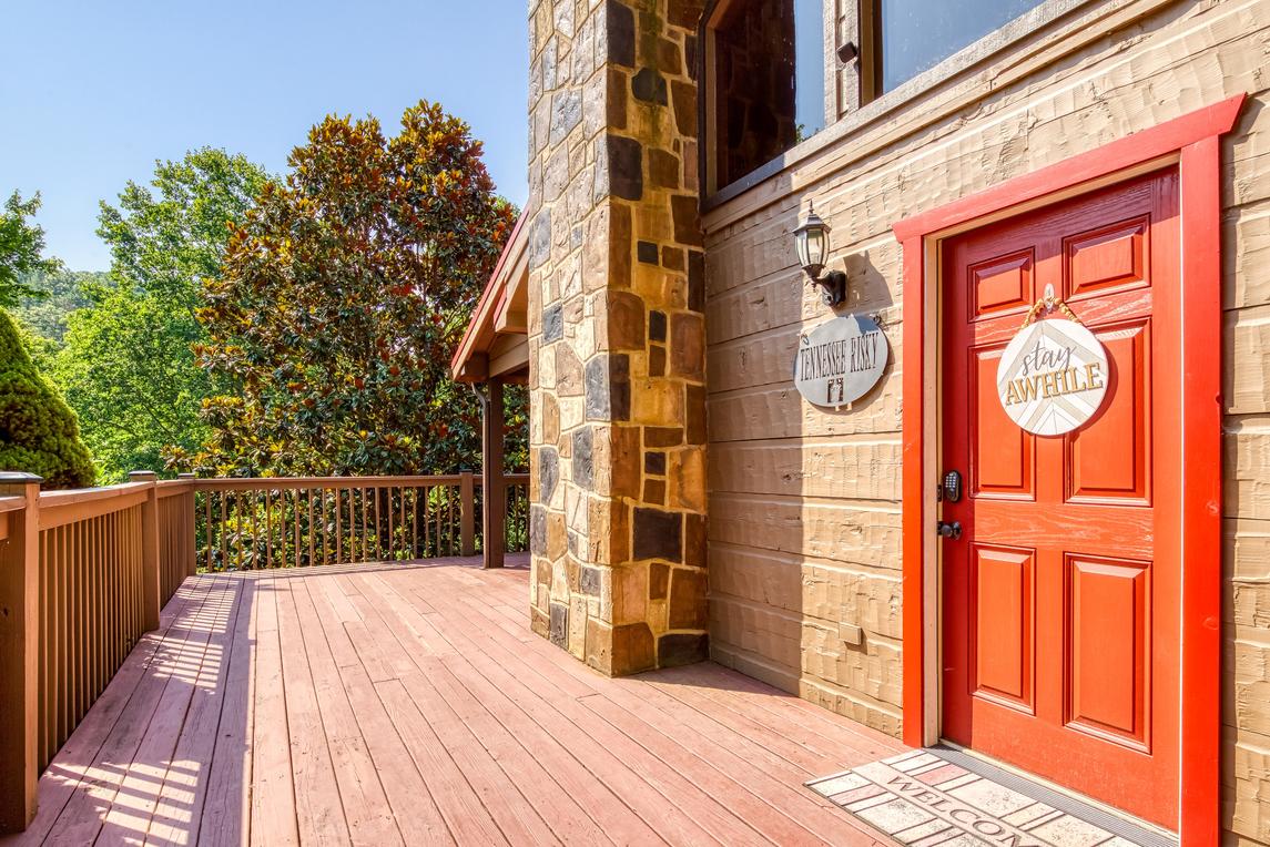 Tennessee Risky - New Listing