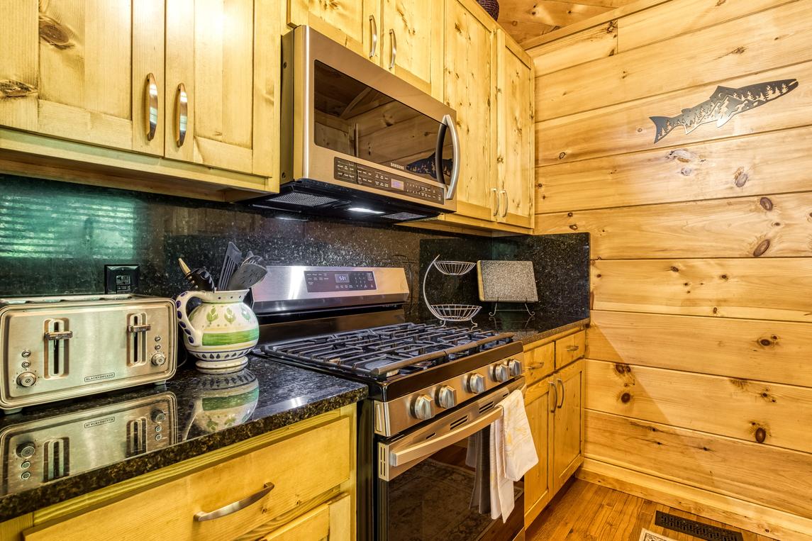 Tennessee Risky - New Listing