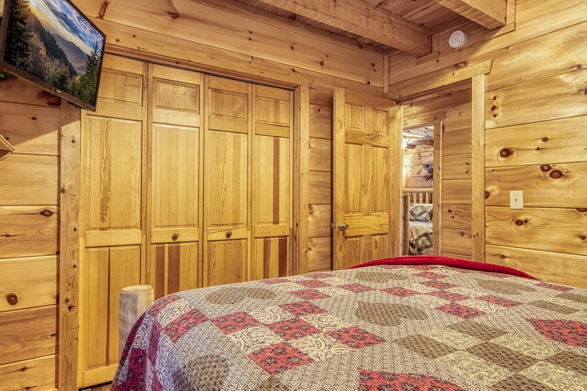 Tennessee Risky - New Listing