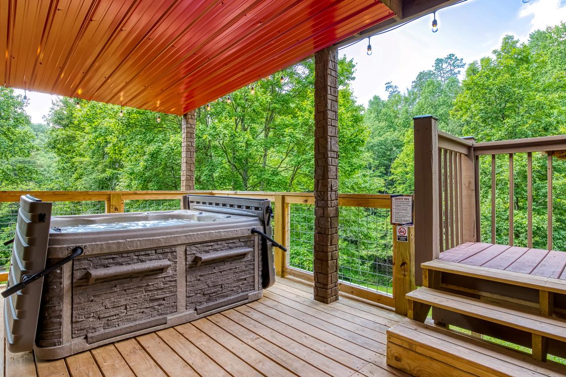 Tennessee Risky - New Listing