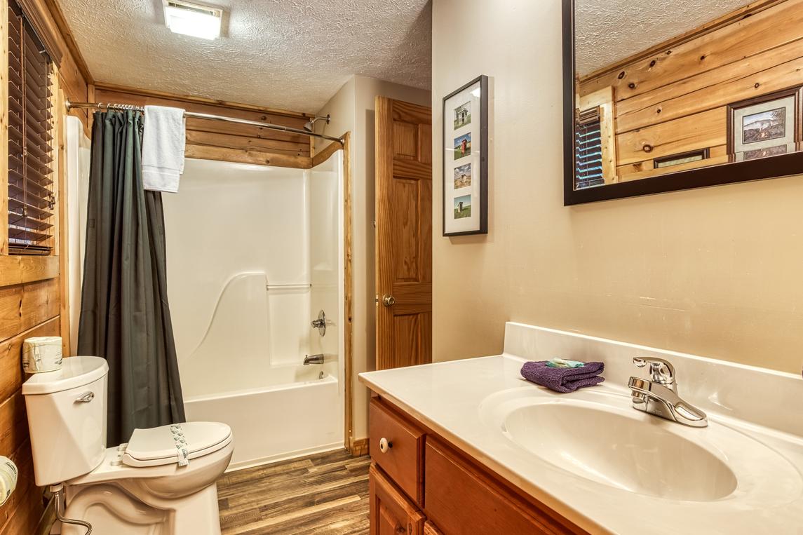 Smoky Mountain Escape - New Listing