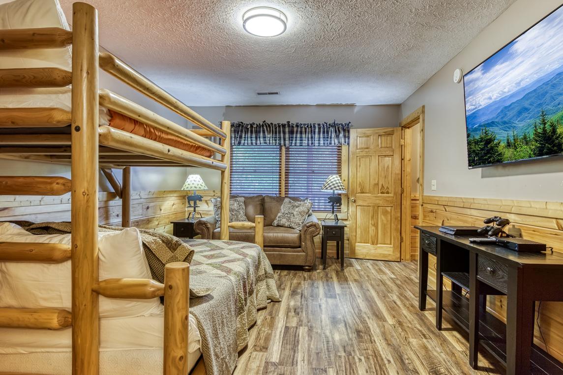 Smoky Mountain Escape - New Listing
