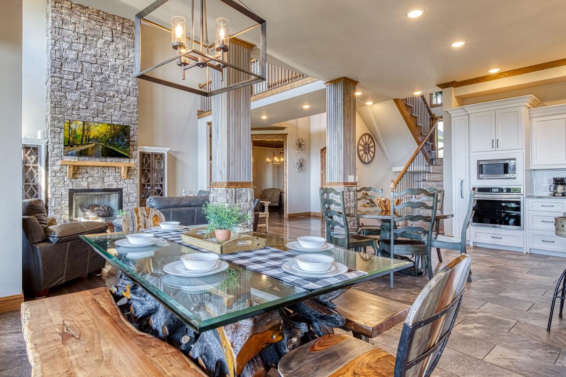 Rooms with a View - New Listing