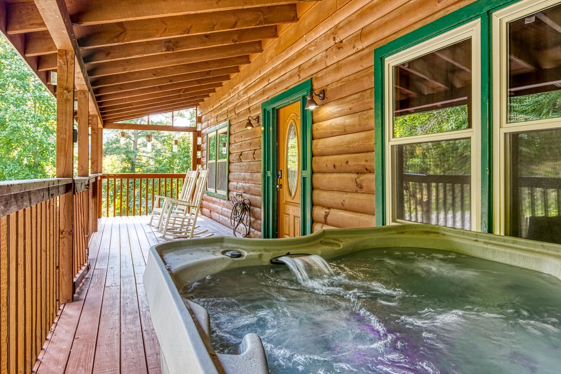 Glori's Retreat