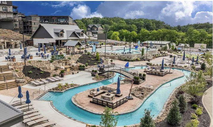 A Smoky Mountain Splash
