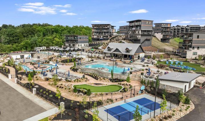 A Smoky Mountain Splash