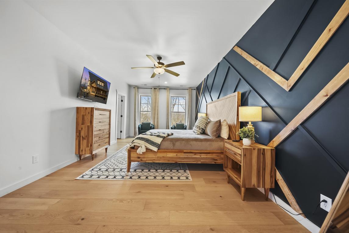 Ritzy Bear Lodge - New Listing