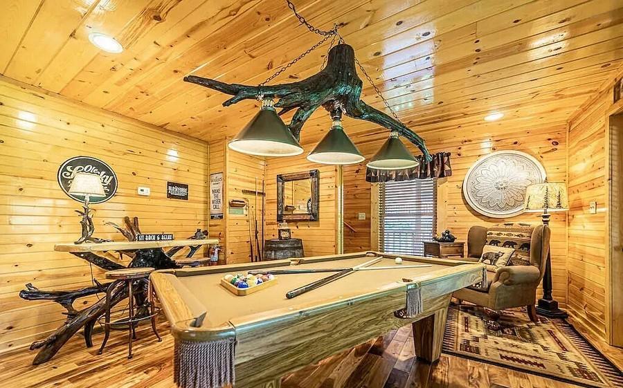 Smoky Serenity Chalet - New Lisiting