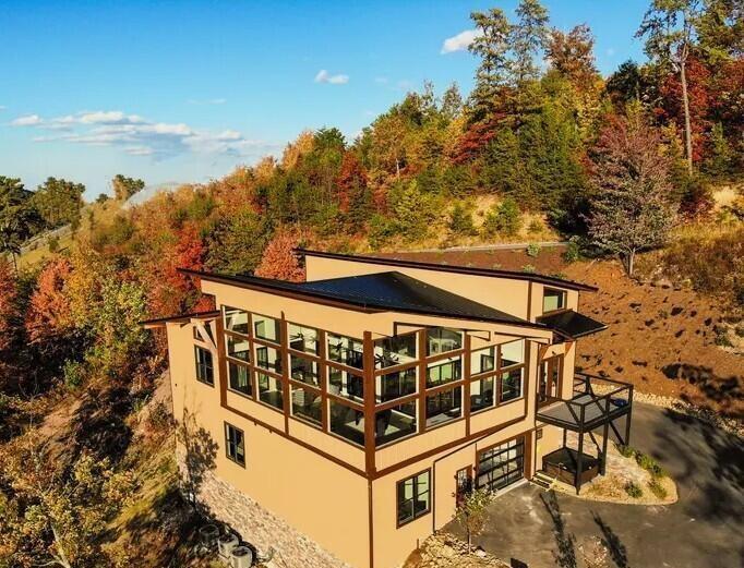 Summit Trails Retreat - New listing