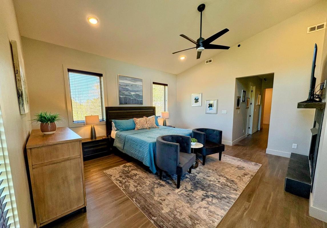 Summit Trails Retreat - New listing